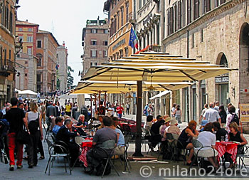 Straßencafes in Perugia